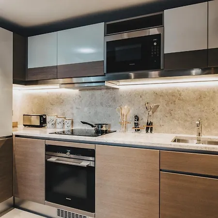 Saint-Andrews - 100 Meters To Eiffel Tower - Prime Spot Courdemanche (Sarthe)