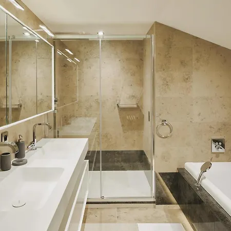 Saint-Andrews - 100 Meters To Eiffel Tower - Prime Spot منزل ريفي